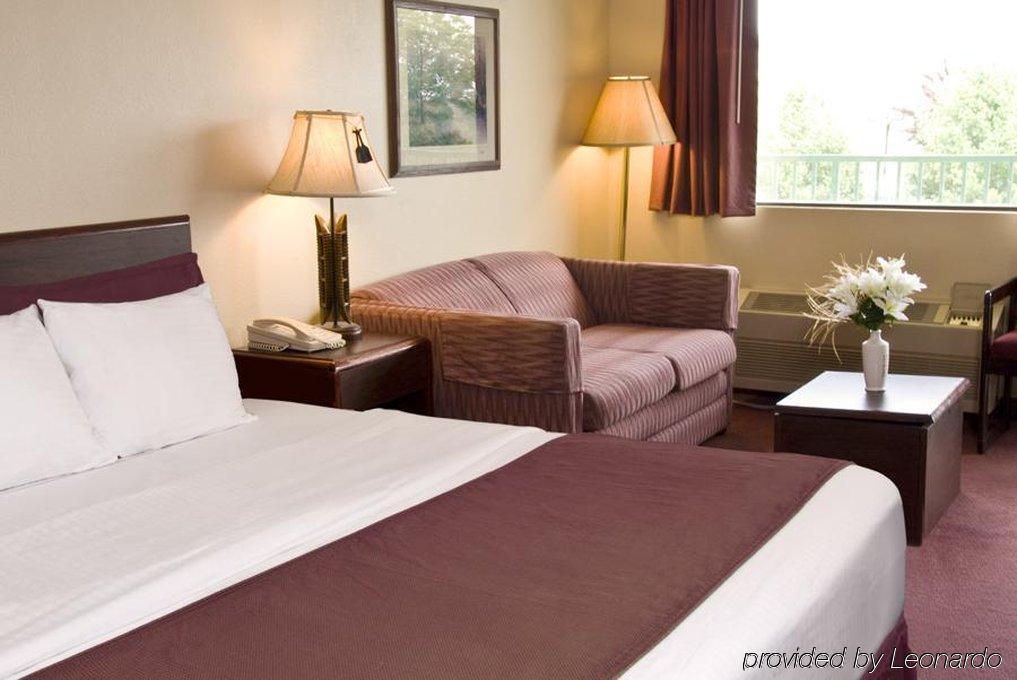 American Eagle Inn & Suites Branson Rom bilde