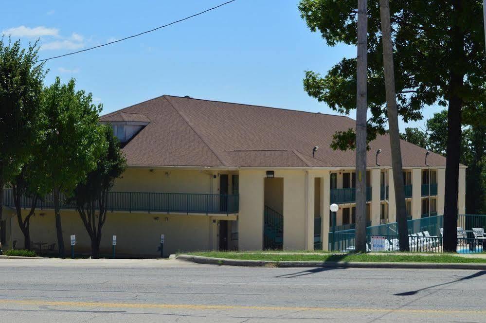American Eagle Inn & Suites Branson Eksteriør bilde