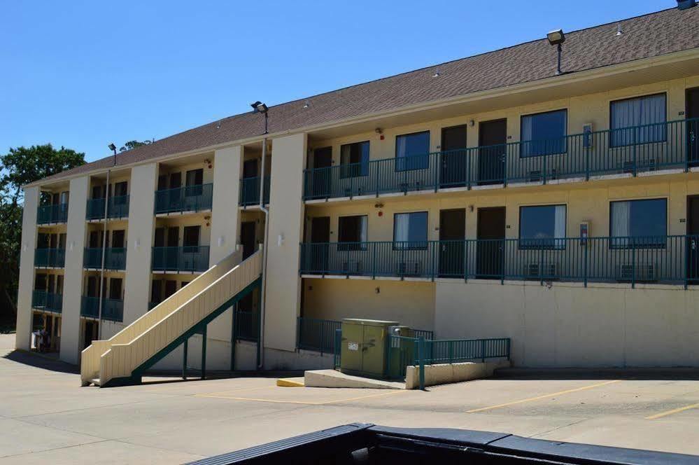 American Eagle Inn & Suites Branson Eksteriør bilde